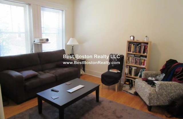 91 Trowbridge St. photos photos