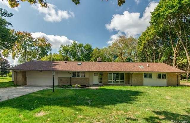 2800 ACORN Road Gallery 2