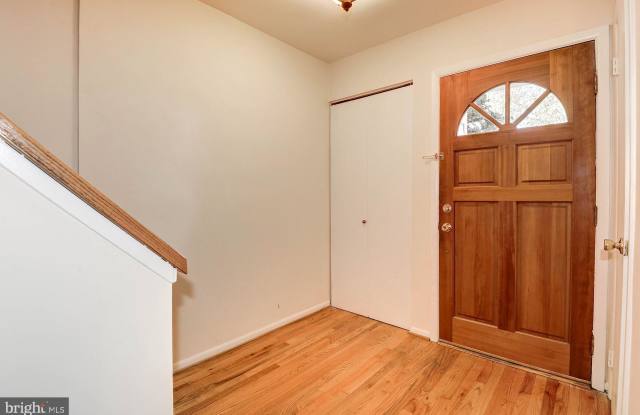 2025 CHADDS FORD DRIVE Gallery 4