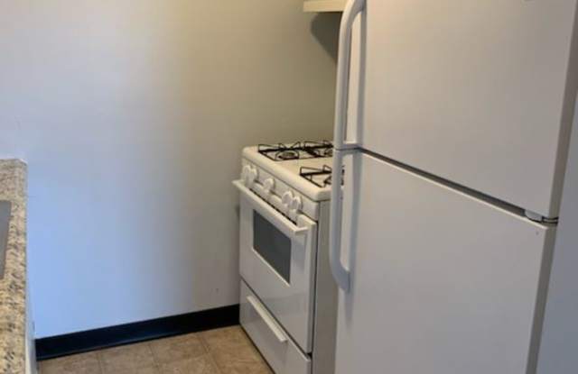 Manhattan Square Apartments Gallery 3
