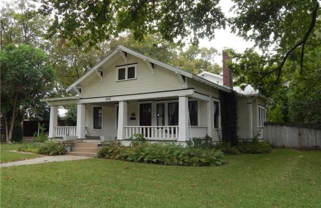1806 S Main Gallery 3