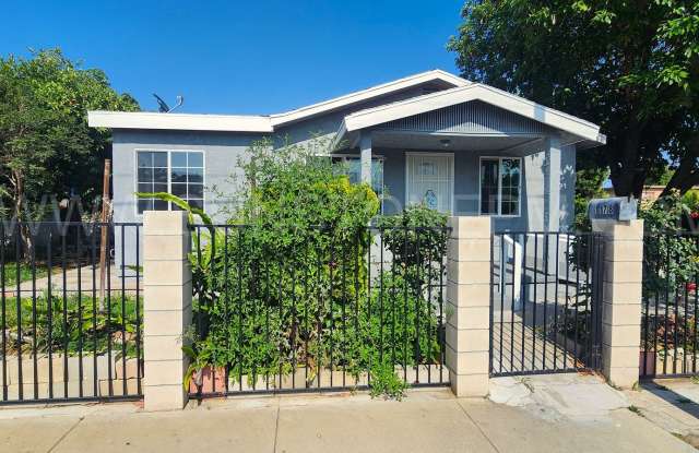 3 Bedroom, 1 Bathroom photos photos