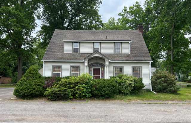 2616 South St Se photos photos