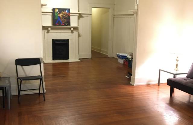 2225 Pine St photos photos