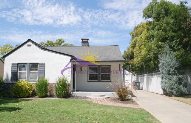 Remodeled 2 Bed 1 Bath 926 Sq. Ft. in East Sacramento photos photos