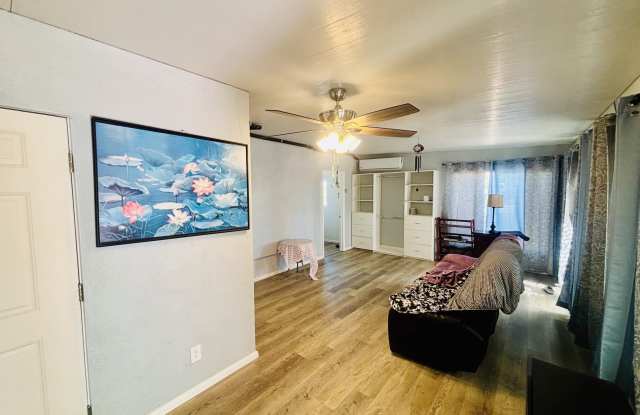 318 Sugar Loaf Dr Gallery 2