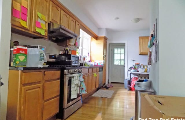 37 N Crescent Circuit - 37 N Crescent Circuit, Boston, MA 02135