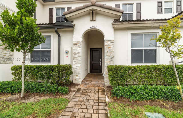 12121 NW 23rd Ct Gallery 3