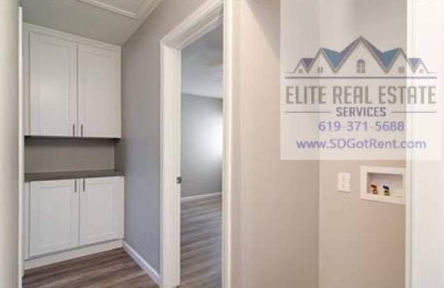 6371 Osler Street Gallery 3