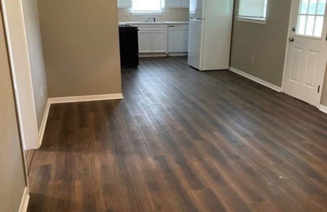 9305 Gardner Gallery 3