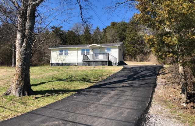 3 Bedroom cottage overlooking green space and forest photos photos