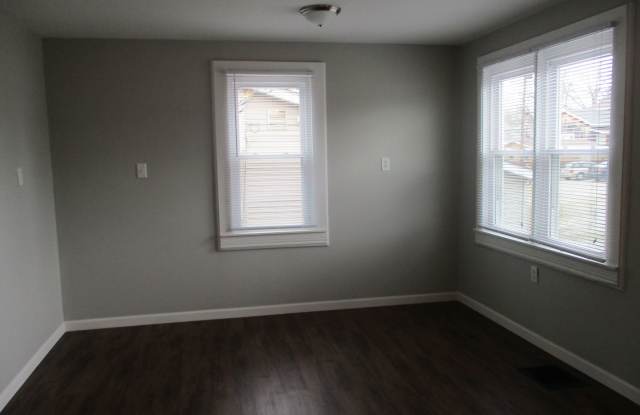 2004 W Jackson St. (Wynn Funds LLC) Gallery 4