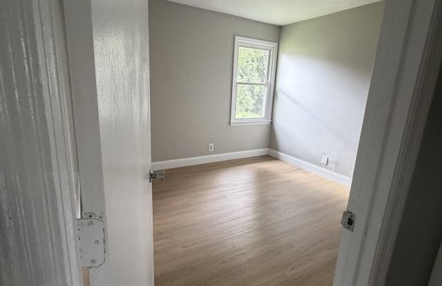 104 Robin Drive Gallery 4
