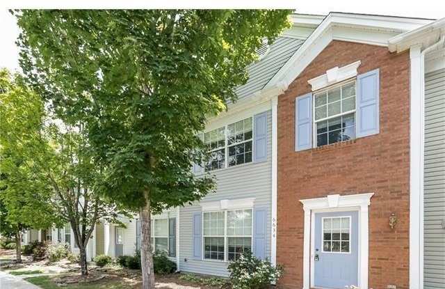 6634 Rothchild Drive - 6634 Rothchild Drive, Charlotte, NC 28270