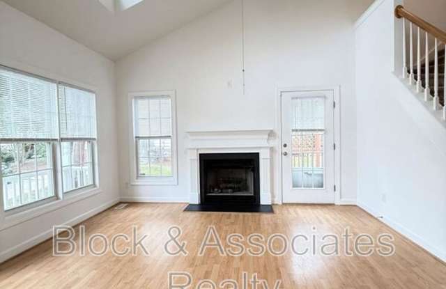 2701 Sterling Park Drive Gallery 3