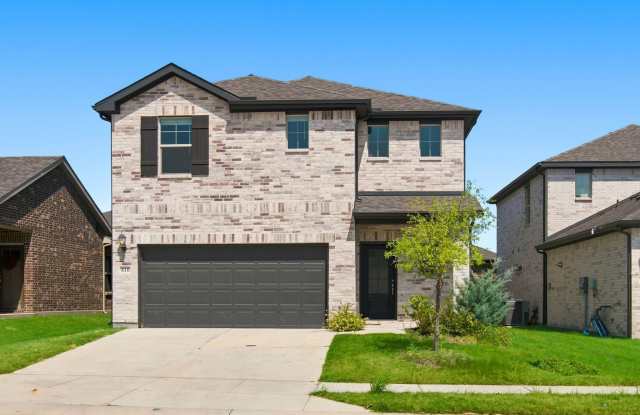 810 Honeydew Lane Gallery 1