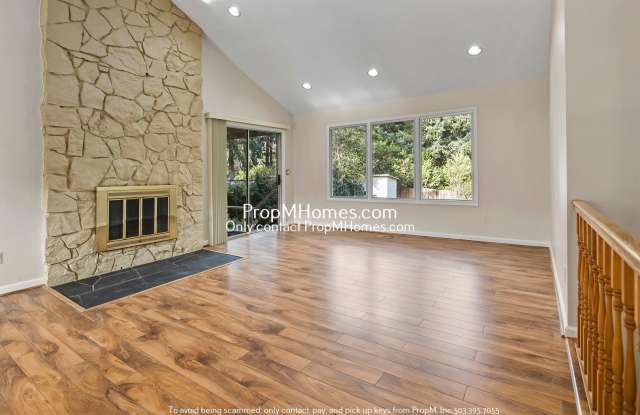 Updated Five Bedroom Home In Palisades! photos photos
