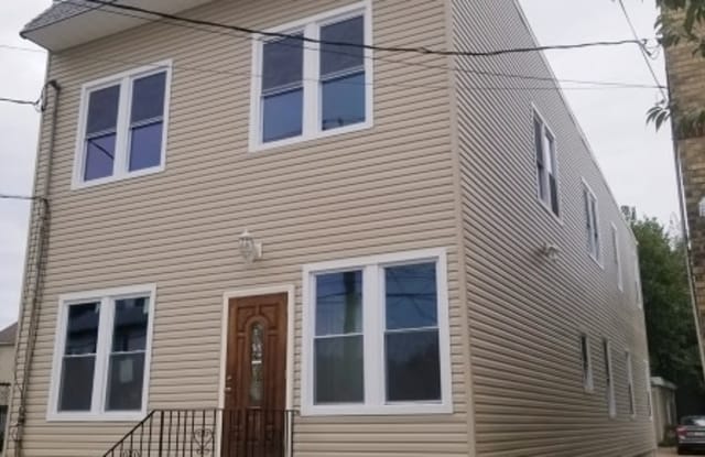 25 FREDERICK ST - 25 Frederick St, Belleville, NJ 07109