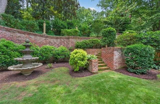 140 Valley Road NW Gallery 4