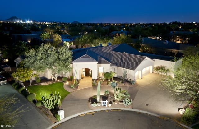 10475 E Laurel Lane - 10475 East Laurel Lane, Scottsdale, AZ 85259