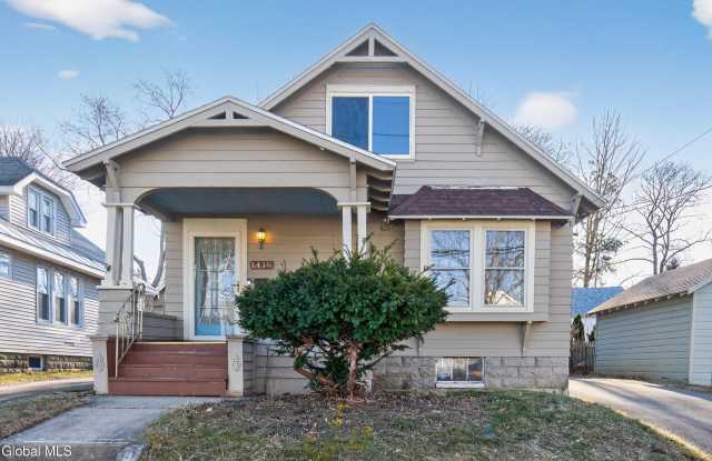 1418 Garner Avenue photos photos