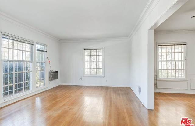 142 N Hamilton Dr unit: A photos photos