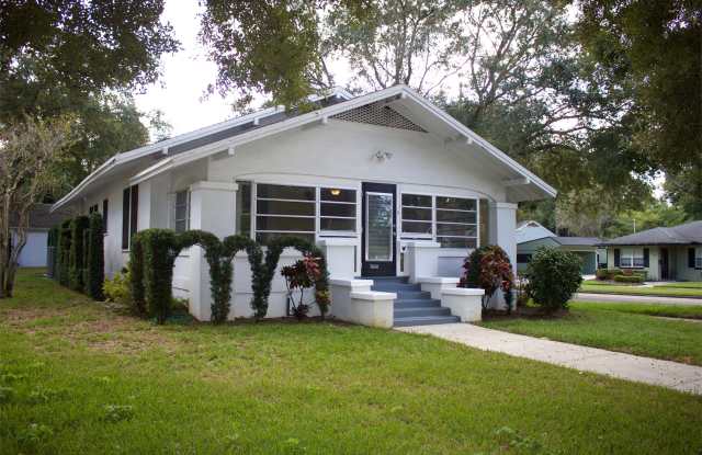 1600 East Washington Street Gallery 2