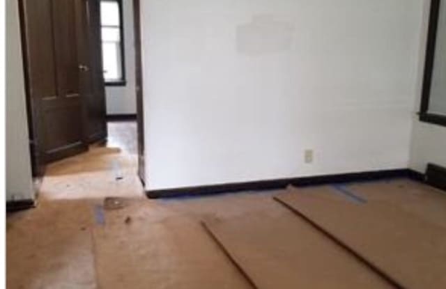 18591 Brinker Avenue Gallery 3
