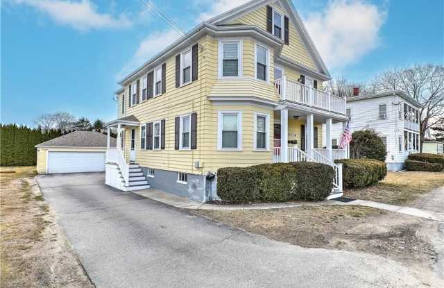 509 Middle Highway - 509 Middle Highway, Bristol County, RI 02806
