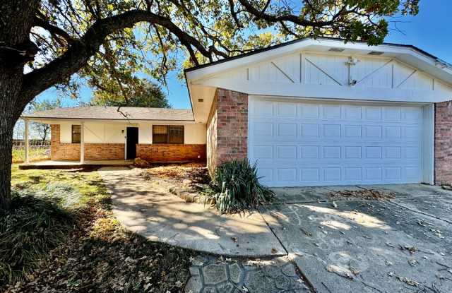 1509 North Indian Meridian Road Gallery 2