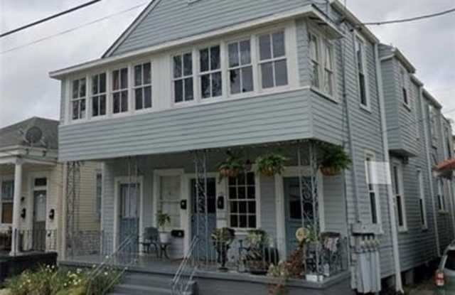 321 S ST. PATRICK Street photos photos