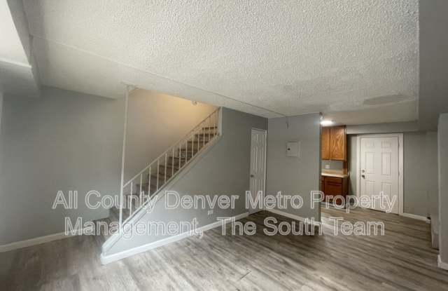 1627 Alton St photos photos
