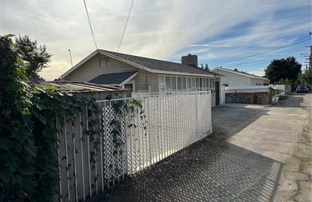 437 Cucamonga Avenue Gallery 2