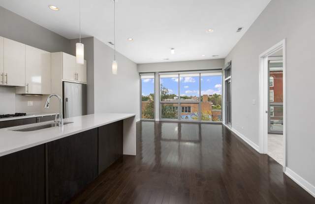 1846 W Division St Gallery 4