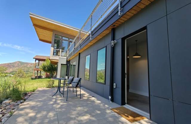 600 Greenway Drive - 600 Greenway Drive, Glenwood Springs, CO 81601