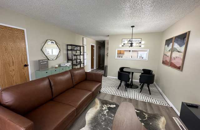 62 12th St - 3 Gallery 2