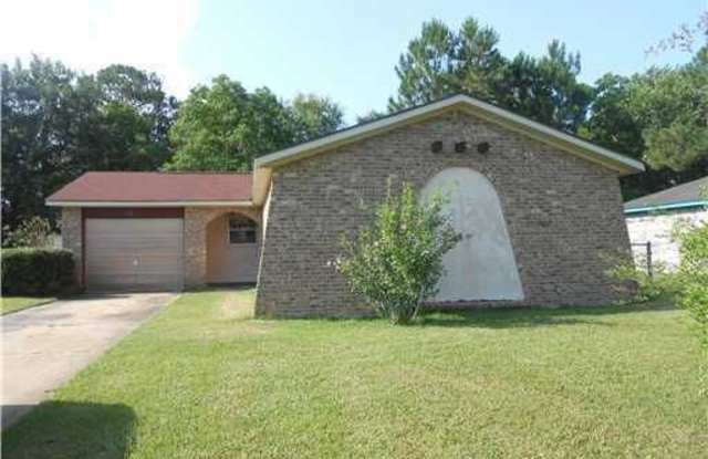 113 Carlsbad Place - 113 Carlsbad Place, Ocean Springs, MS 39564