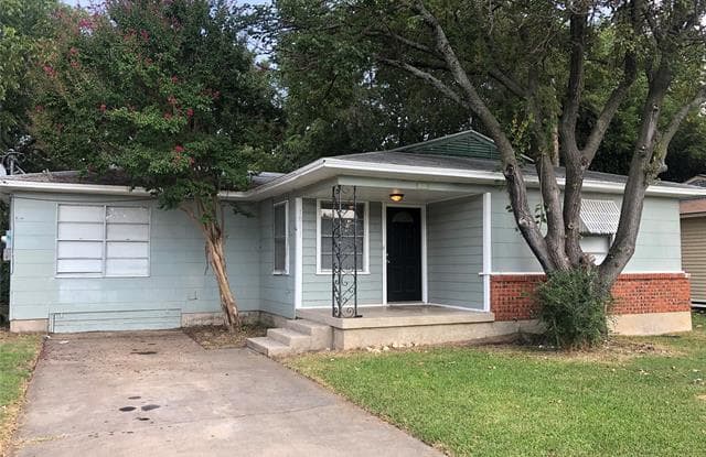 1811 Mercedes Road - 1811 Mercedes Road, Denton, TX 76205
