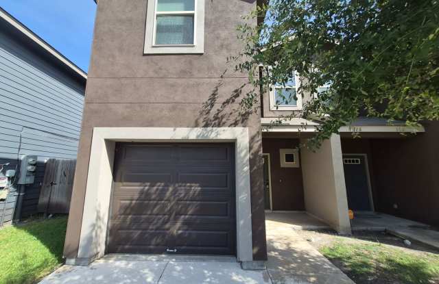 7026 Lakeview Dr. #101, San Antonio, TX. 78244 Gallery 1