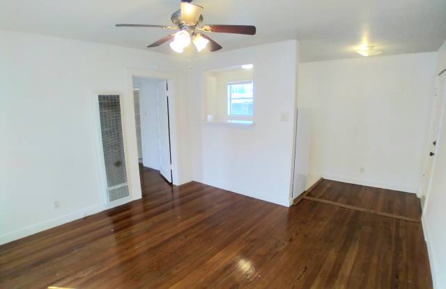 215 West Magnolia Avenue Apt 3 photos photos 215 West Magnolia Avenue Apt 3 photos photos