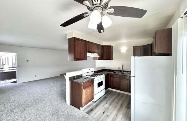 La Casa Loma photos photos