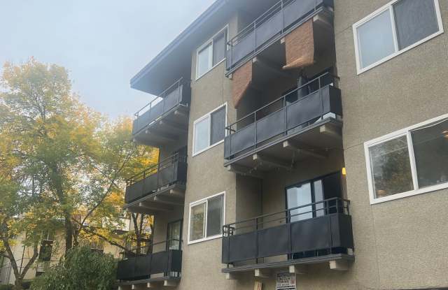 Hill Town Apartments photos photos