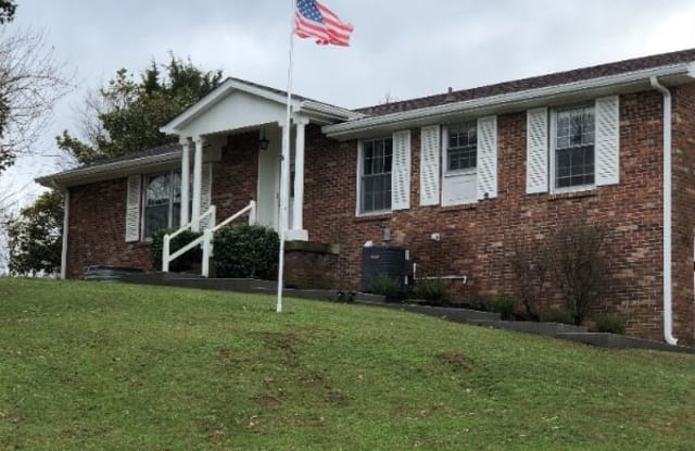200 Cumberland Hills Dr - 200 Cumberland Hills Drive, Nashville, TN 37115