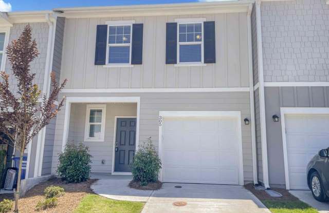Cartersville Townhome - 3BR/2.5BA - 305 Penn Station Way, Bartow County, GA 30120