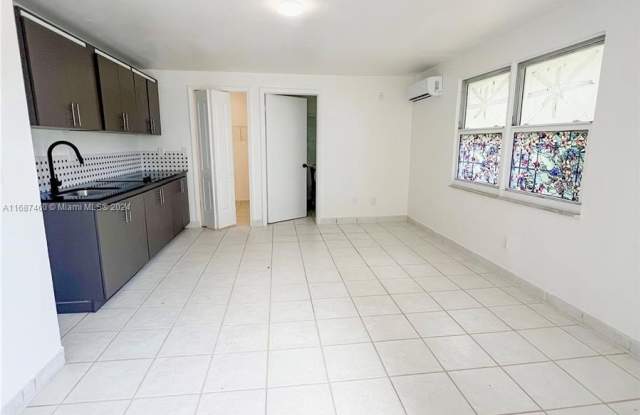 1501 NW 2nd St - 1501 Northwest 2nd Street, Miami, FL 33125