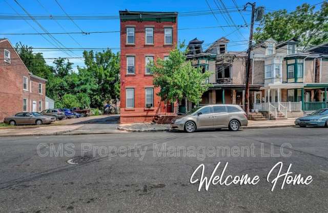 442 W. Hanover St photos photos