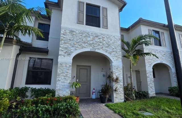 23337 SW 128th Ave photos photos