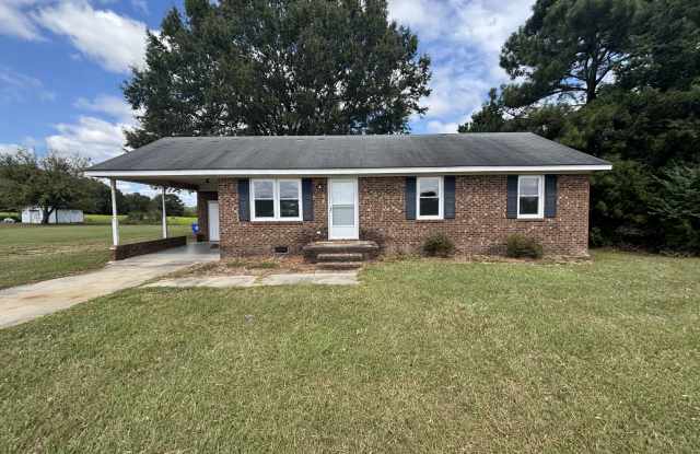1305 South Lincoln Street - 1305 South Lincoln Street, Harnett County, NC 27521