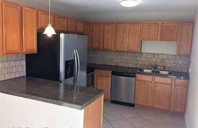 14892 Elmendorf Pl Gallery 3