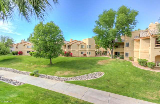 9550 N 94 th Place Gallery 2